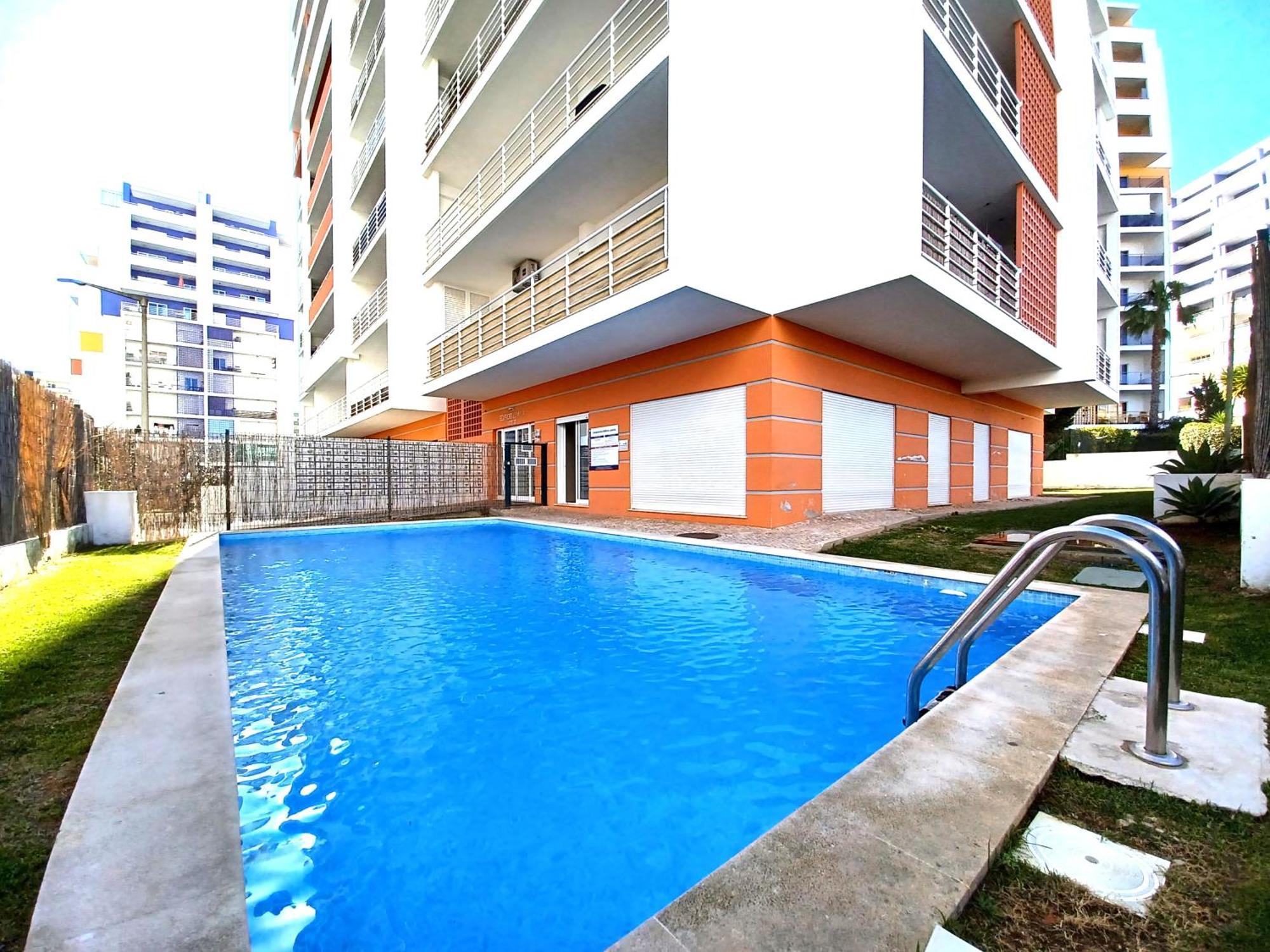 פורטימאו Edificio Lumina Sunshine Beach Apartment מראה חיצוני תמונה