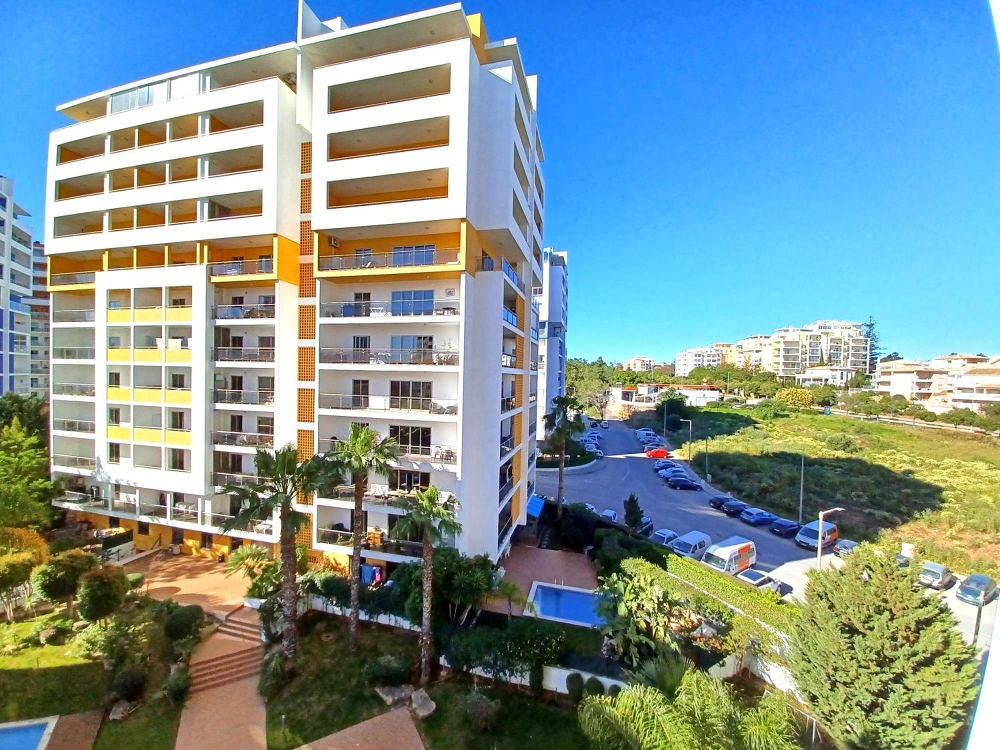 פורטימאו Edificio Lumina Sunshine Beach Apartment מראה חיצוני תמונה
